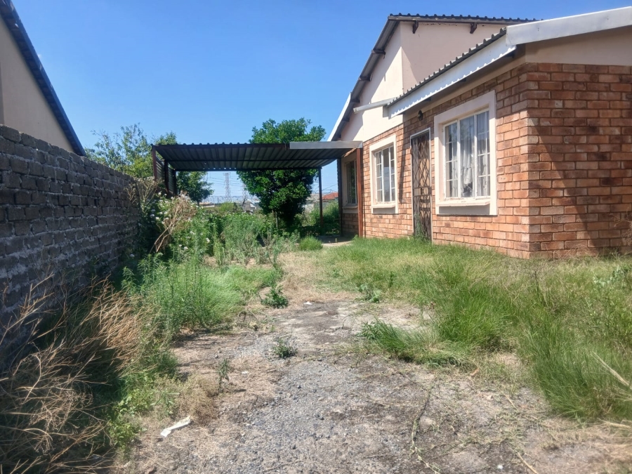3 Bedroom Property for Sale in Seraleng North West